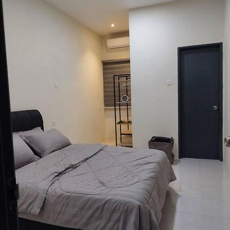 Yong Guesthouse Kuala Kangsar Eksteriør billede